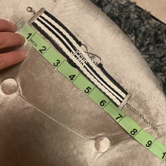 Love Jesus cross braided 5 strand adjust bracelet - Picture 5 of 8